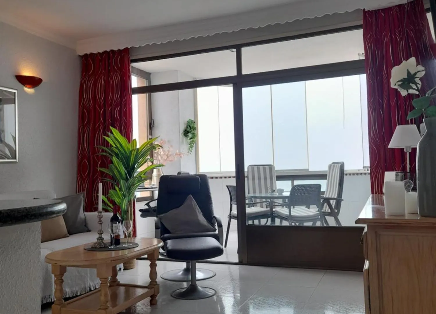Apartment On The Harbor, First Line With Beautiful Sea View In 4 Star Hotel Fuengirola 0*,  Spanje