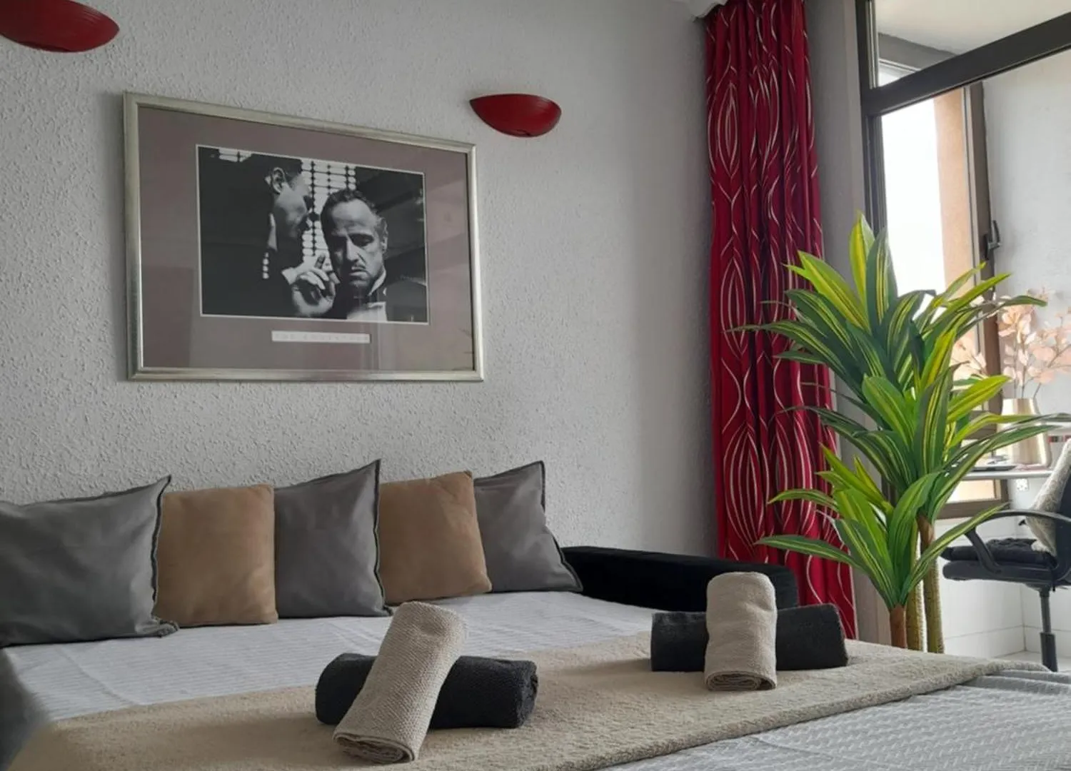 Apartment On The Harbor, First Line With Beautiful Sea View In 4 Star Hotel Fuengirola Španělsko