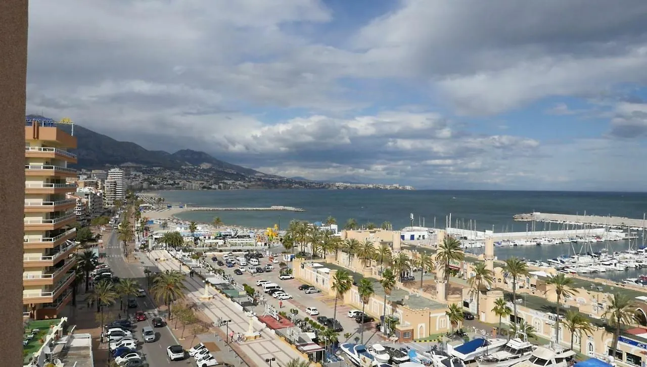Apartment On The Harbor, First Line With Beautiful Sea View In 4 Star Hotel Fuengirola Španělsko